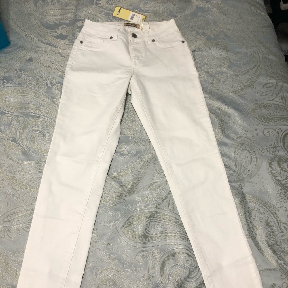 White Skinny Jeans